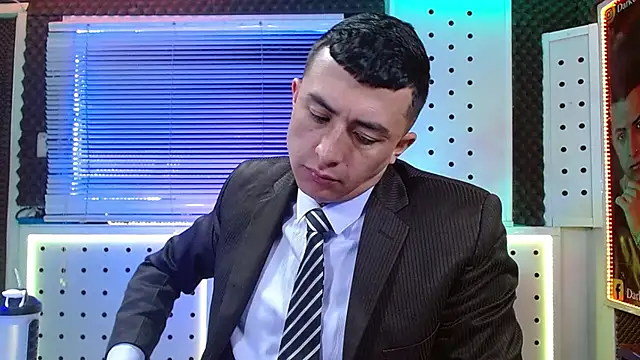 Darko0717 online show from February 24, 10:49 am