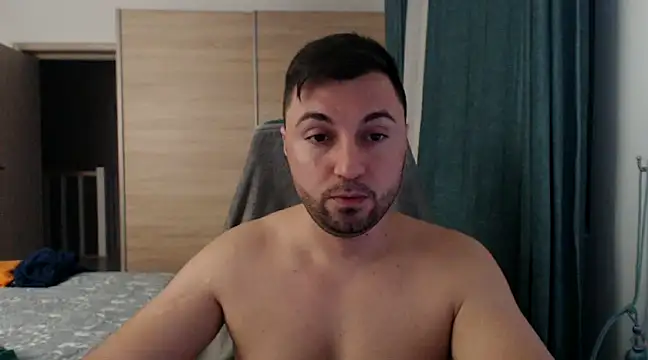 Snapshot of HankMalone chatting on February 17, 5:43 pm HankMalone online show from February 17, 5:43 pm