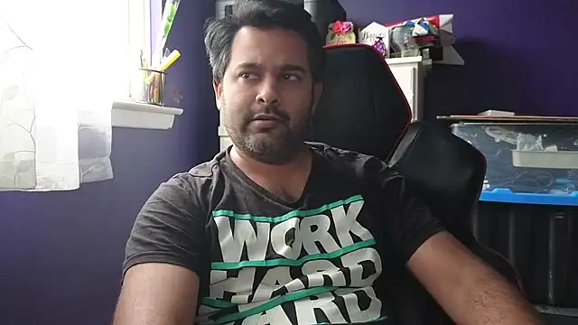 Sakhtlaundaz online show from December 28, 8:47 pm