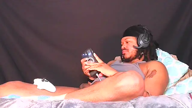 Carolinayoungin online show from April 23, 10:23 pm