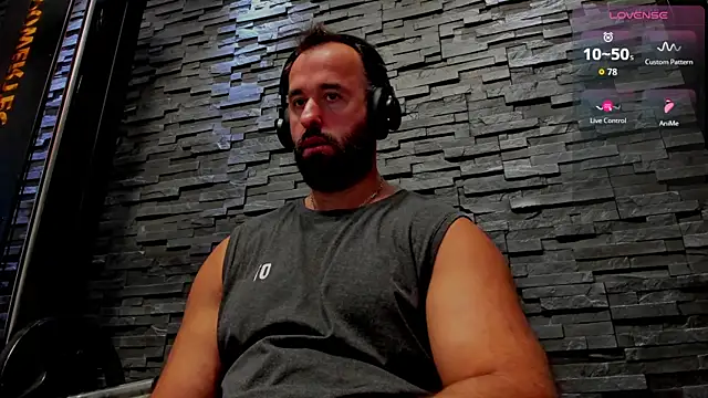 Snapshot of David_Big_Daddy chatting on September 28, 4:05 pm David Big Daddy online show from September 28, 4:05 pm