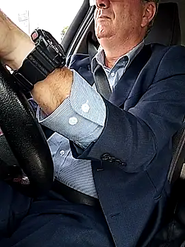 stiffandlubedxh online show from April 22, 3:35 am