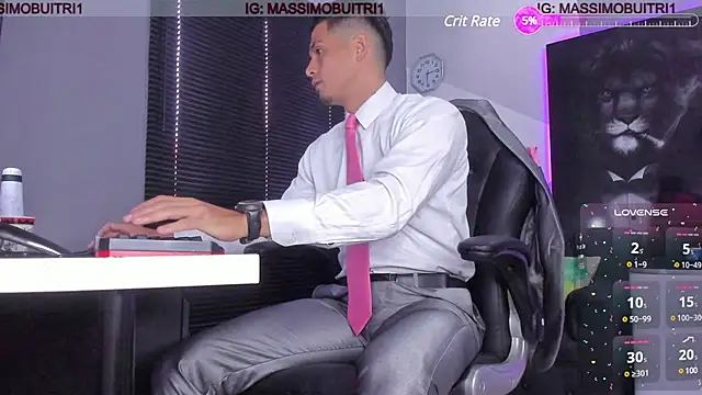 Snapshot of massimo_g chatting on February 12, 2:10 pm massimo g online show from February 12, 2:10 pm