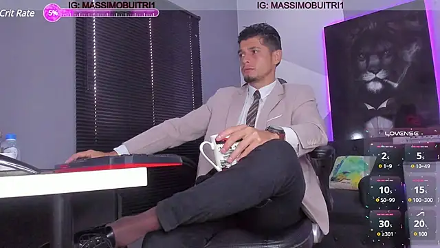 Snapshot of massimo_g chatting on December 2, 1:33 pm massimo g online show from December 2, 1:33 pm