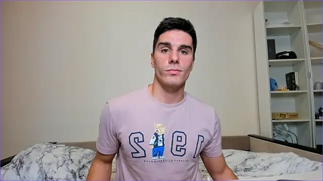 Snapshot of sam_huston chatting on December 7, 5:09 pm sam huston online show from December 7, 5:09 pm