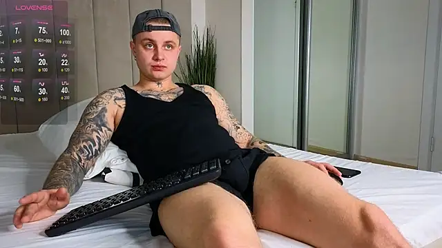 more  than  love online show from December 7, 5:48 am