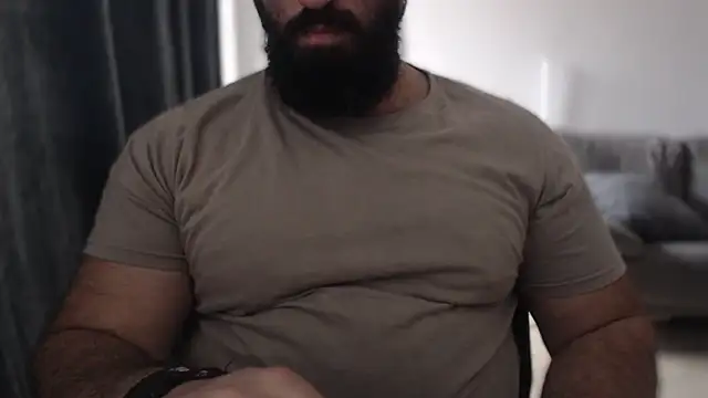 hugemachohandsome online show from November 7, 1:47 pm