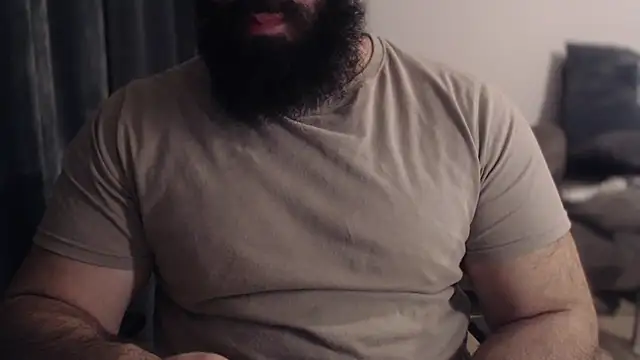 hugemachohandsome online show from April 8, 9:12 pm