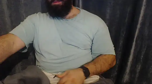 Snapshot of hugemachohandsome chatting on December 4, 9:46 pm hugemachohandsome online show from December 4, 9:46 pm