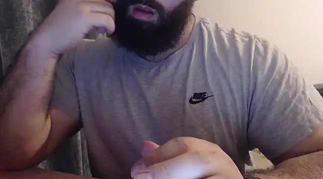 Snapshot of hugemachohandsome chatting on February 24, 9:41 pm hugemachohandsome online show from February 24, 9:41 pm