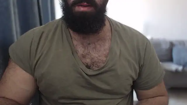 hugemachohandsome online show from November 3, 8:40 am