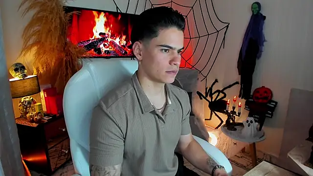 Matias Murrier online show from October 25, 12:07 pm