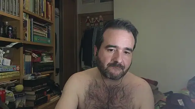 curiosillo83 online show from December 3, 8:26 pm