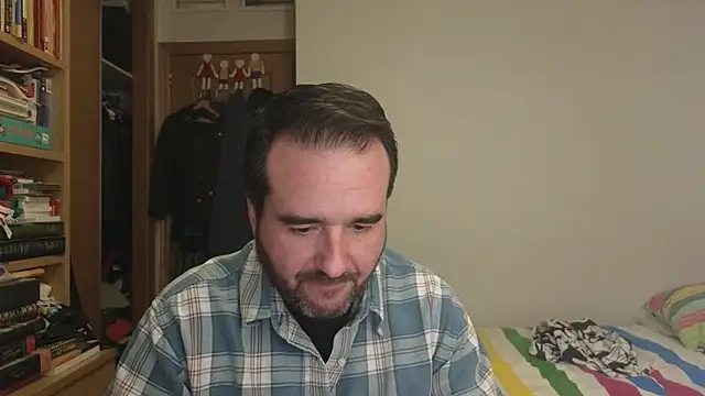 curiosillo83 online show from February 25, 11:17 pm