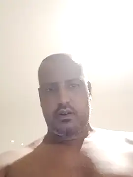 bink1982 online show from February 15, 9:56 pm