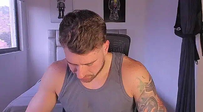 paul rogerr online show from February 19, 12:33 pm