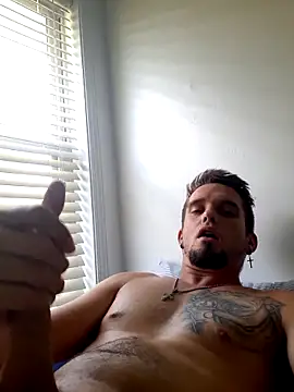 Heyoitskeyss online show from June 8, 9:38 pm