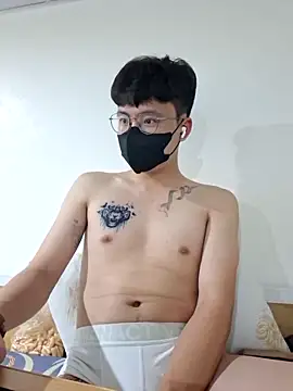 Gwencloudy online show from March 17, 4:09 pm