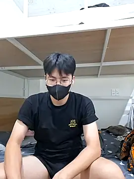 Gwencloudy online show from July 14, 3:29 pm