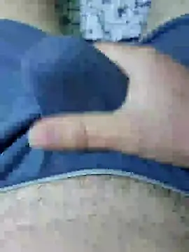 Snapshot of J_O_R chatting on December 6, 6:06 pm J O R online show from December 6, 6:06 pm