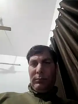 Snapshot of ZIMMY25 chatting on March 2, 5:52 pm ZIMMY25 online show from March 2, 5:52 pm