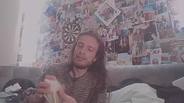 DownstairsSky online show from March 3, 7:39 am