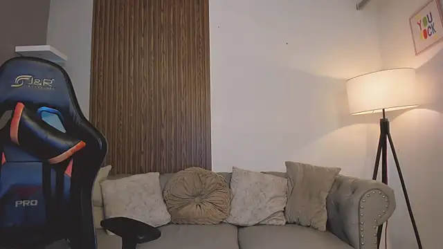 liam collins21 online show from April 23, 11:59 am