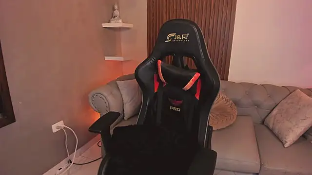 liam collins21 online show from February 16, 11:52 am