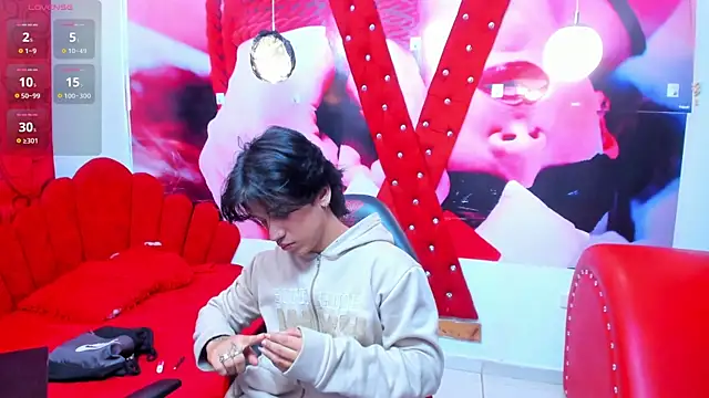 alex 477 online show from March 21, 11:47 am