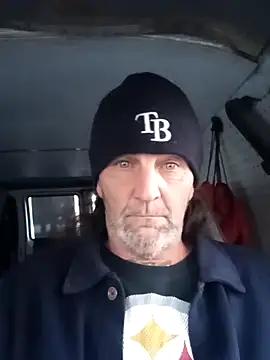 Snapshot of Hotbodyscottie chatting on December 8, 12:08 pm Hotbodyscottie online show from December 8, 12:08 pm