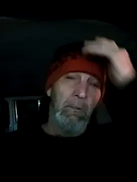 Snapshot of Hotbodyscottie chatting on December 25, 11:22 am Hotbodyscottie online show from December 25, 11:22 am