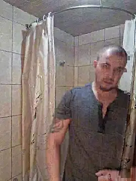 Foxyshaved online show from February 8, 6:30 am