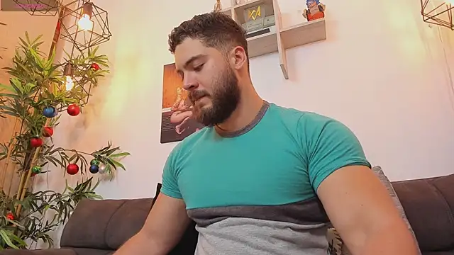 SebastianVilla  online show from April 4, 10:18 pm