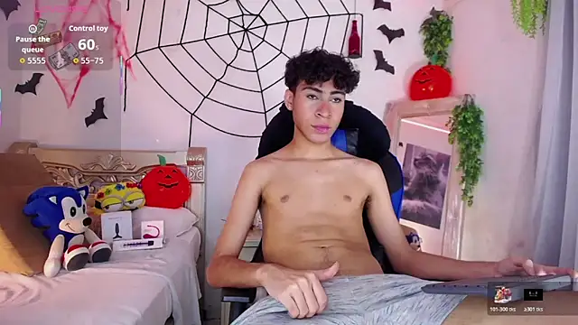 huge armound online show from October 25, 7:10 am