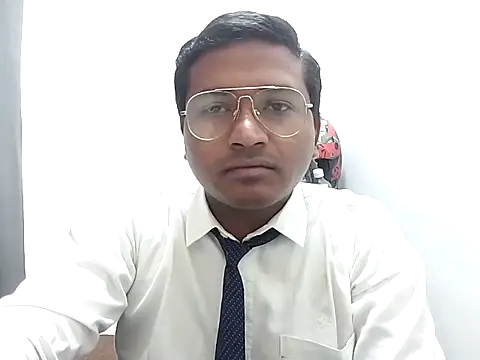 Snapshot of ckarmakar15 chatting on December 16, 5:49 am ckarmakar15 online show from December 16, 5:49 am