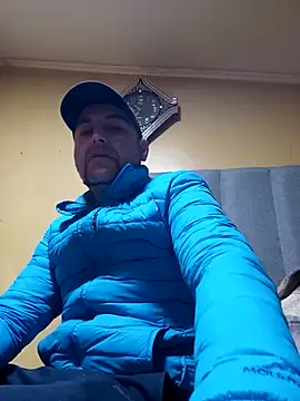 TrainedFinder5 online show from October 2, 4:38 am