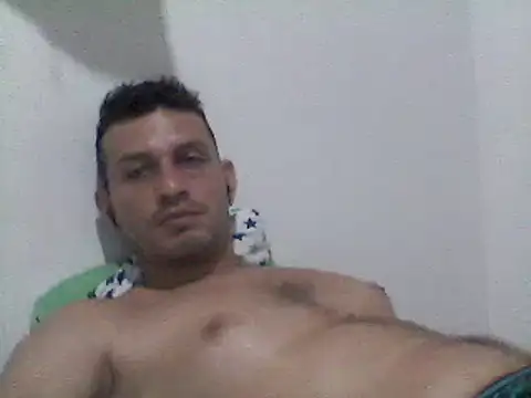 Carlos0334 online show from July 14, 5:55 am
