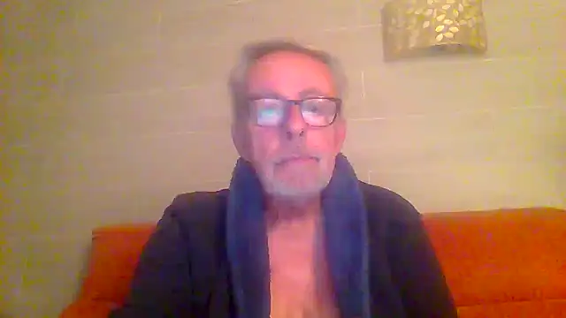 tuggy59 online show from March 20, 6:06 am