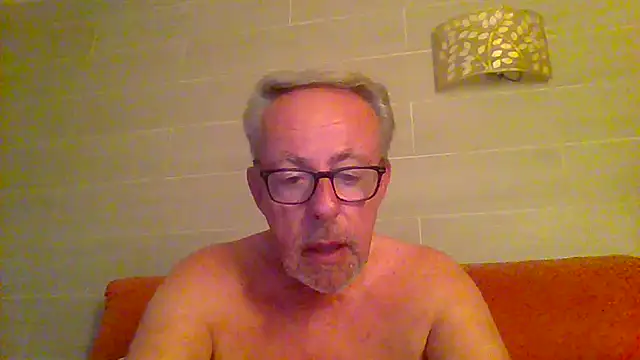 tuggy59 online show from June 10, 4:58 am