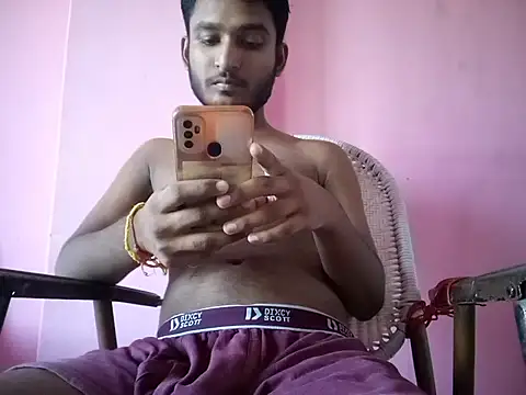 damsexy4 online show from October 6, 7:13 am