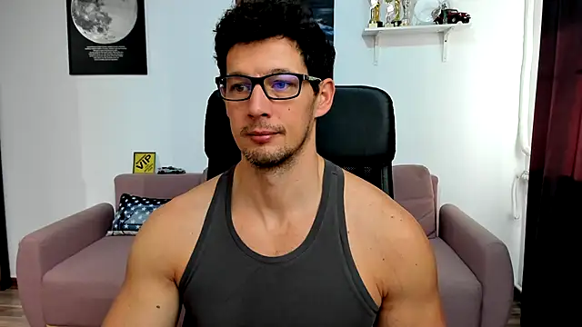 BrutusK08 online show from December 19, 8:11 am