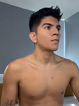 santiago 01 online show from October 26, 8:11 pm