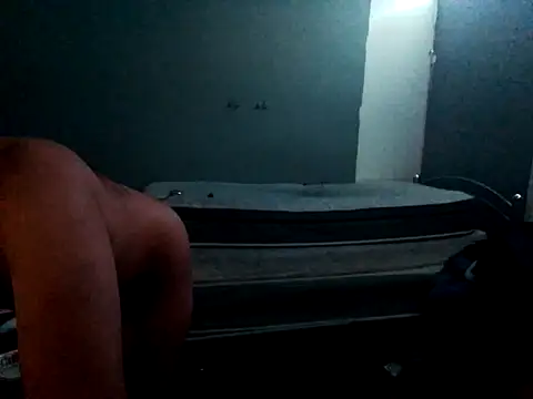 Snapshot of twinkerbell344 chatting on January 18, 2:51 am twinkerbell344 online show from January 18, 2:51 am