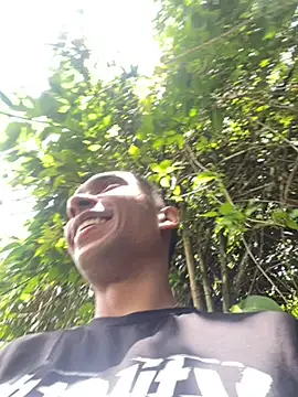 Aaronblack1  online show from April 6, 3:02 pm