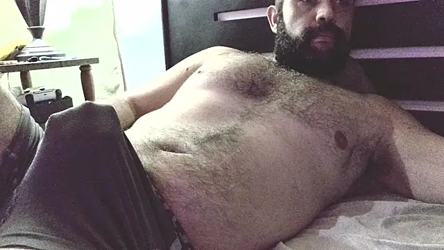Snapshot of machoathome chatting on December 26, 5:04 am machoathome online show from December 26, 5:04 am