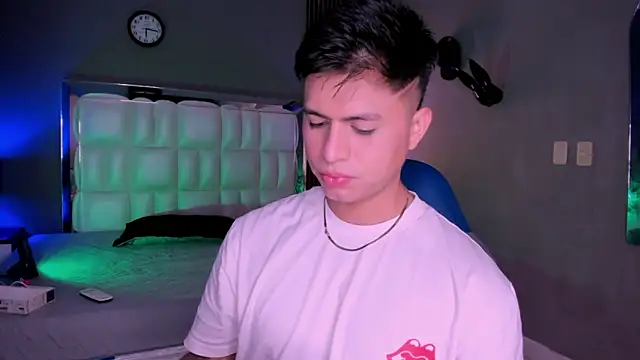 Niicky1  online show from November 16, 2:41 pm