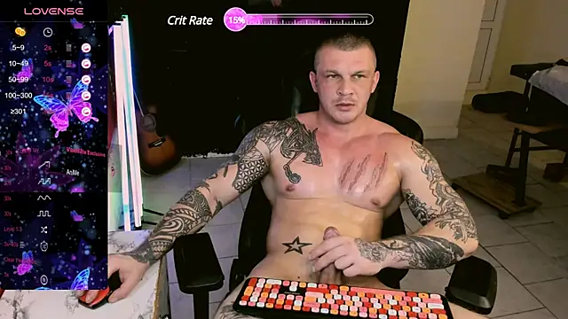 Snapshot of MrrKray chatting on December 28, 10:25 am MrrKray online show from December 28, 10:25 am