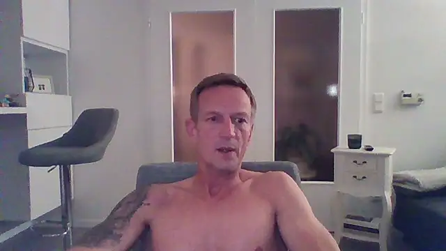 dirks71 online show from February 18, 5:55 pm