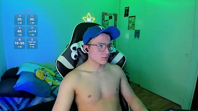 Snapshot of AustinSummerr chatting on January 24, 1:25 pm AustinSummerr online show from January 24, 1:25 pm