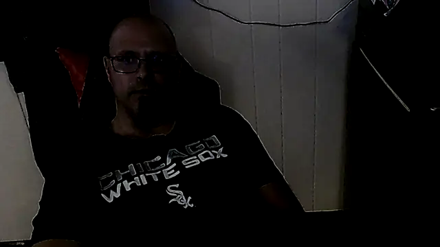 Snapshot of KrazyLegz chatting on October 8, 3:38 pm KrazyLegz online show from October 8, 3:38 pm